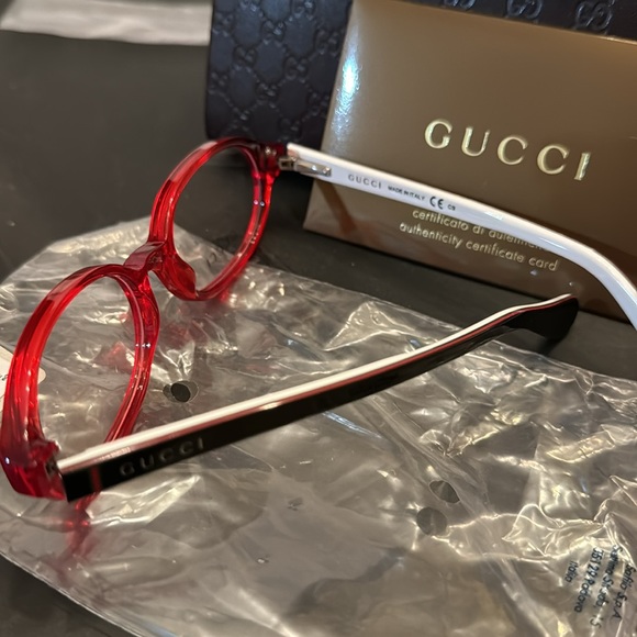 GUCCI Children’s Eyewear - Picture 2 of 5